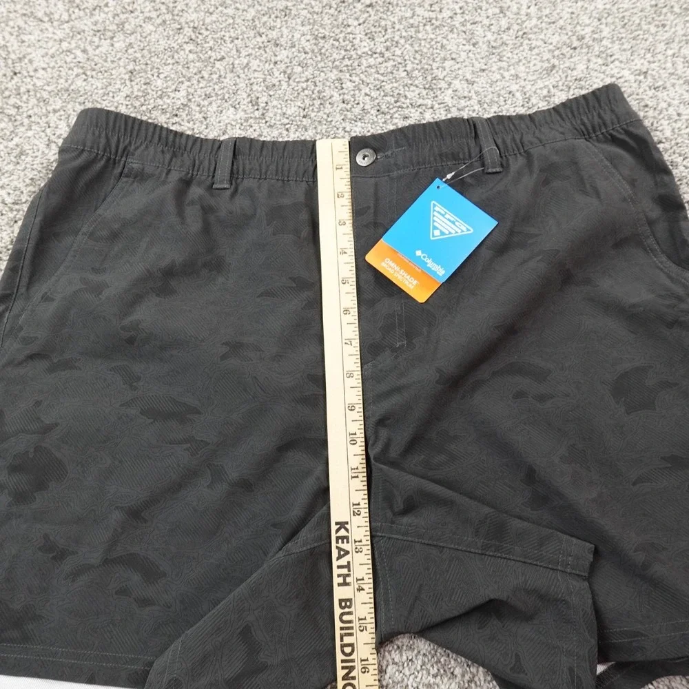 NEW Columbia Shorts Mens XL Black PFG Uncharted‎ Omni Shade Fishing Outdoor Hike